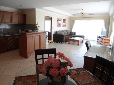 VIEW TALAY RESIDENCE 6 For Sale / Rent Wongamat beach