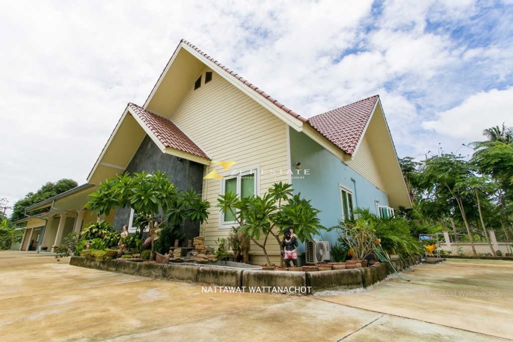 Beautiful House for sale Nong Pla Lai ,Pattaya